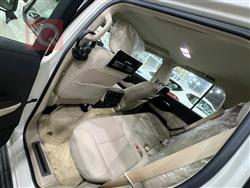 تۆیۆتا لاند کروزەر